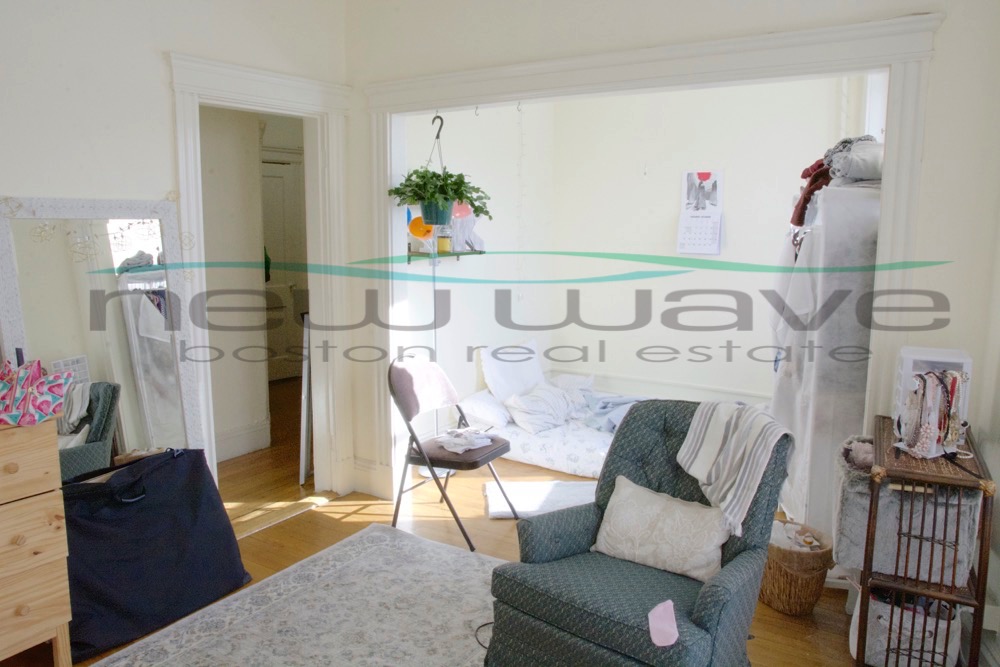 Studio bed, 1 bath apartment for rent at 191 Park Dr Unit 31, Fenway — photo 5 of 7