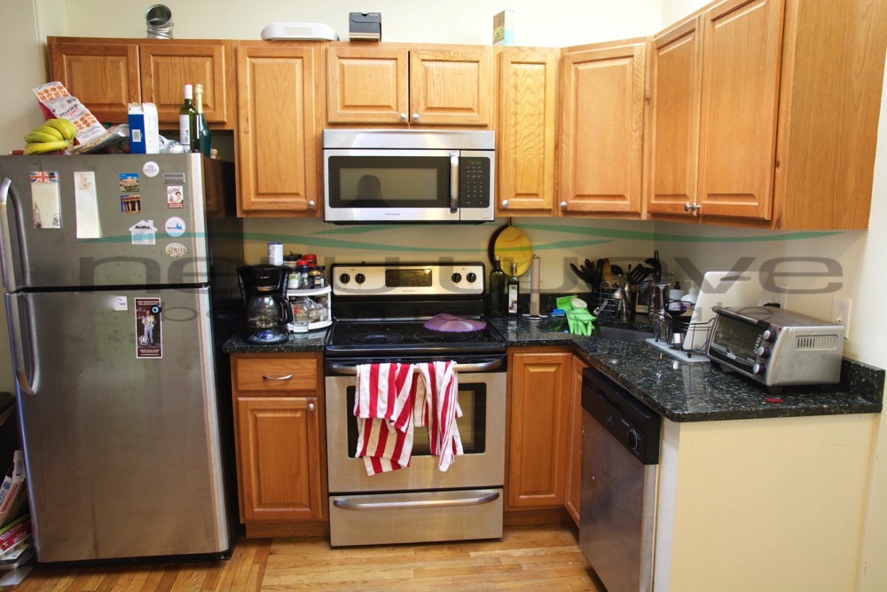 6 Symphony Rd, Fenway