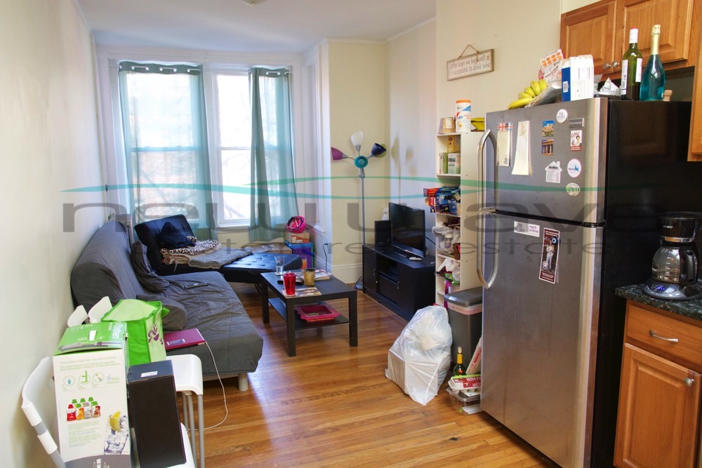 6 Symphony Rd, Fenway