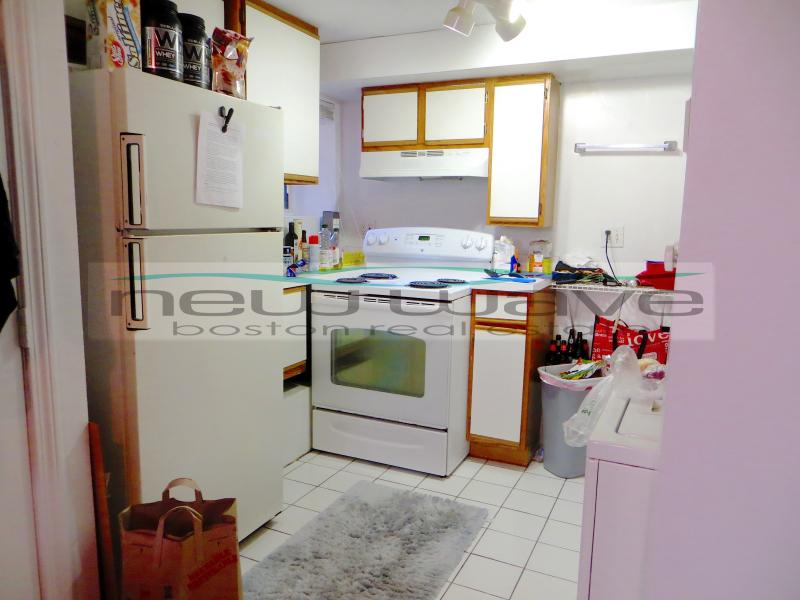 22 Saint Cyprians Pl, South End