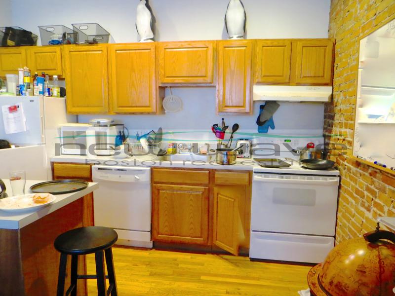 14 Wigglesworth St, Mission Hill