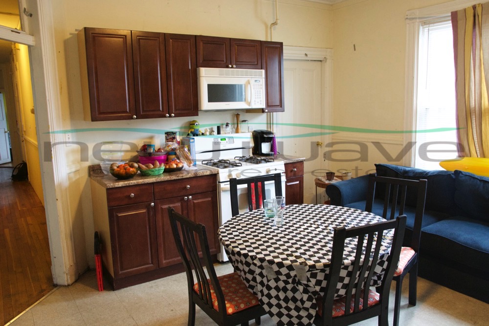 129 Saint Alphonsus St, Mission Hill