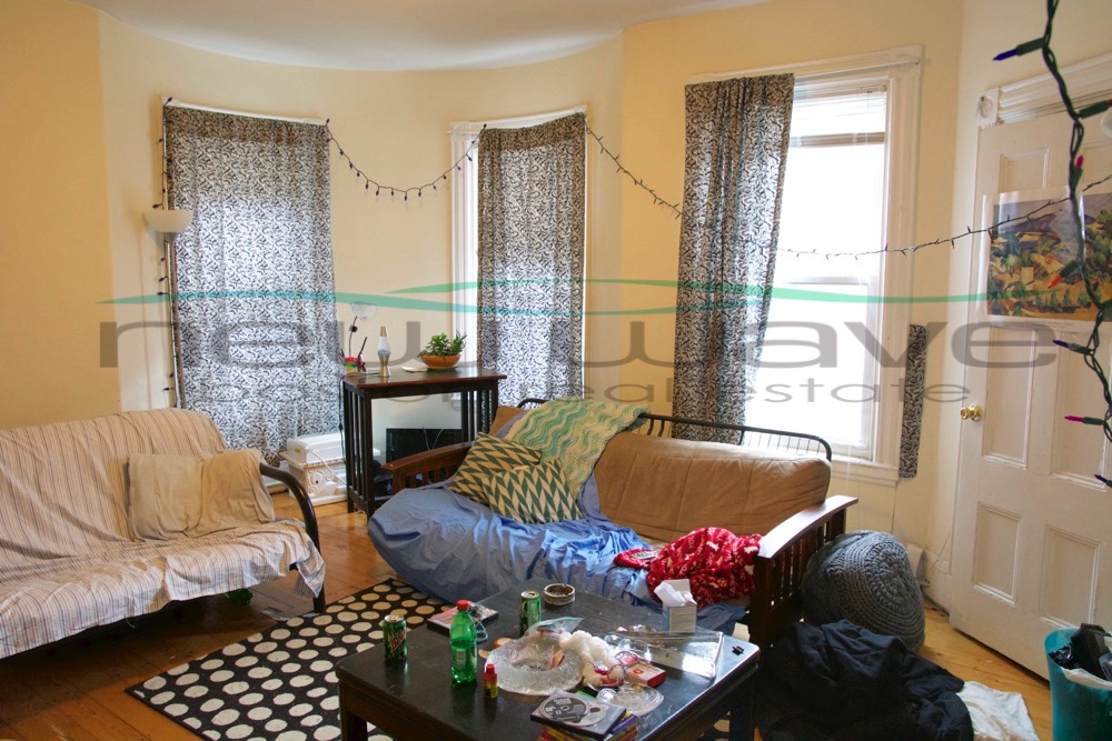 129 Saint Alphonsus St, Mission Hill