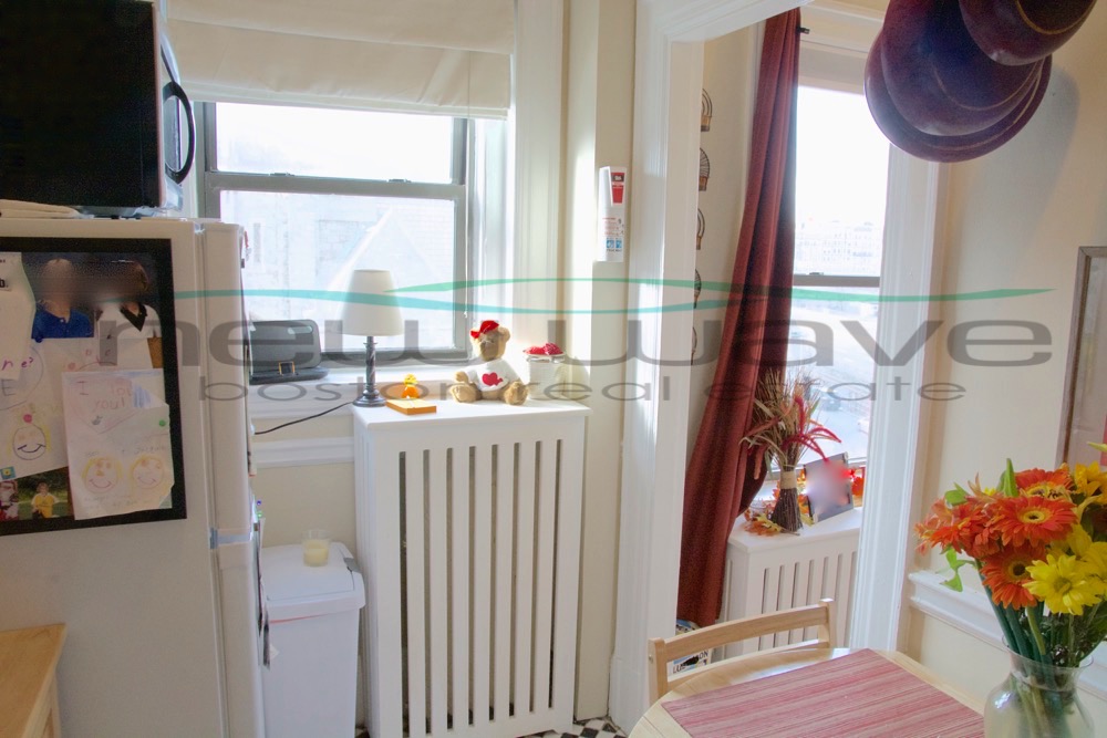 1091 Boylston St, Fenway