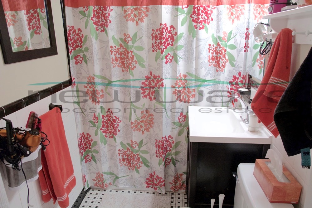 1091 Boylston St, Fenway