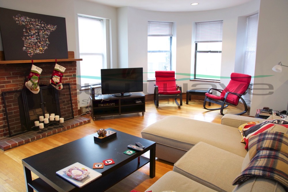 2 bed, 1 bath apartment for rent at 94 Saint Botolph St Unit 4, South End — photo 2 of 18