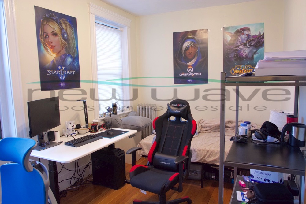 204 Hemenway St, Fenway