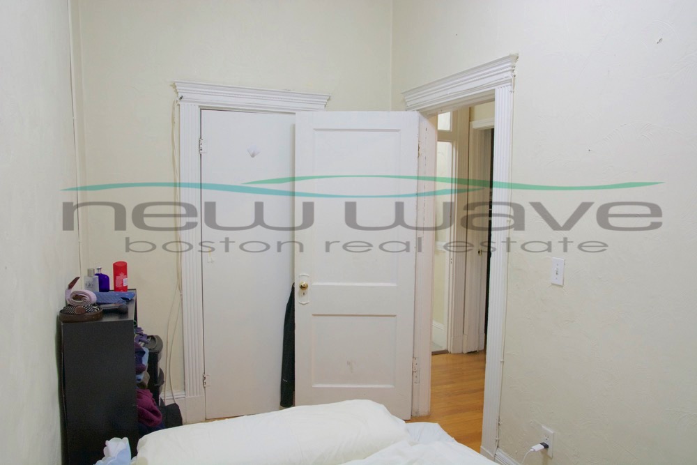 165 Hemenway St, Fenway