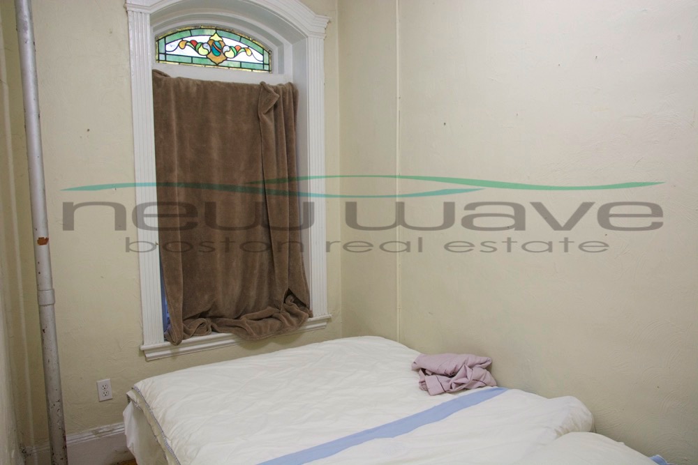 165 Hemenway St, Fenway