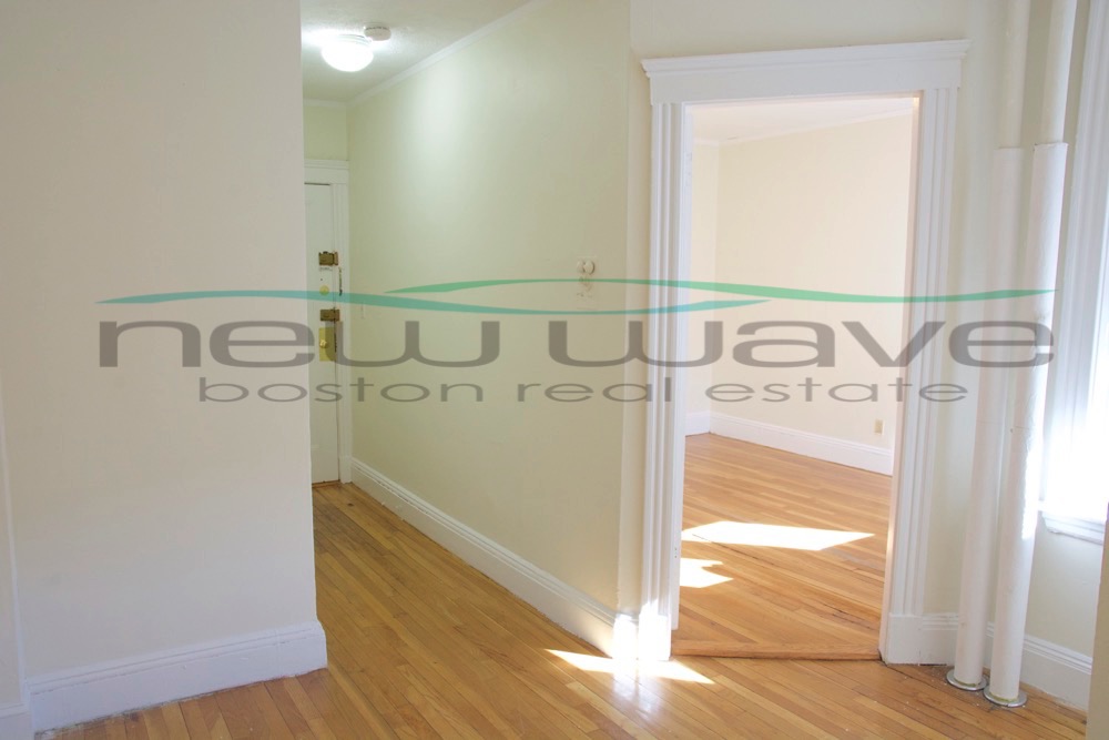 1191 Boylston St, Fenway