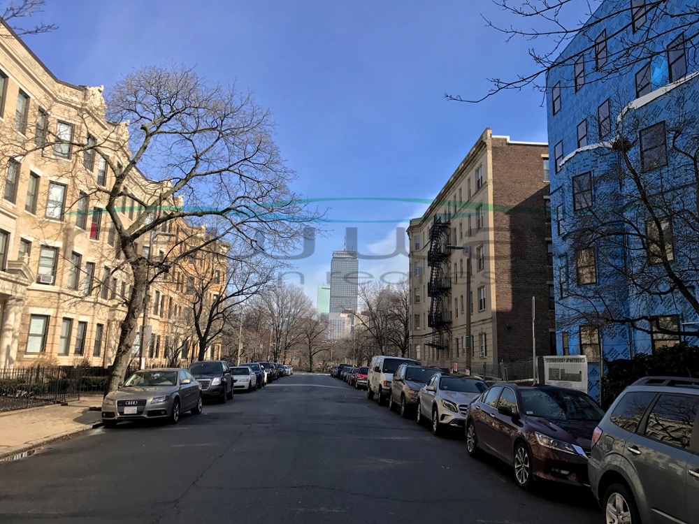 30 Peterborough St, Fenway