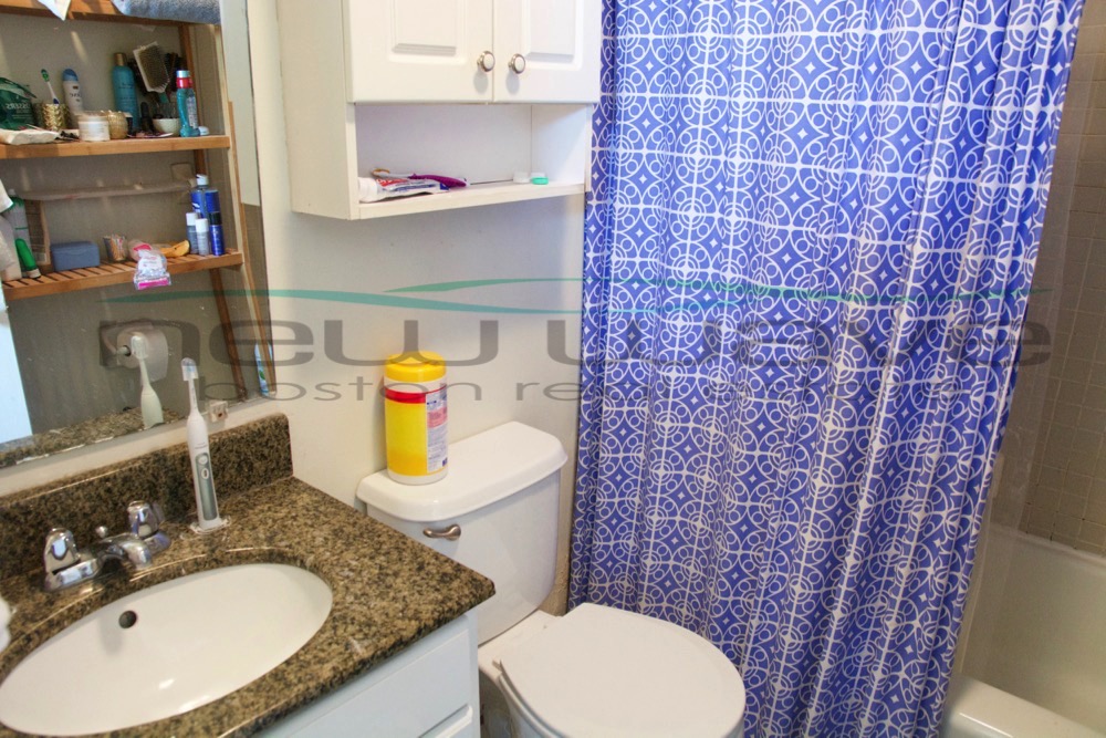 423 Shawmut Ave, South End