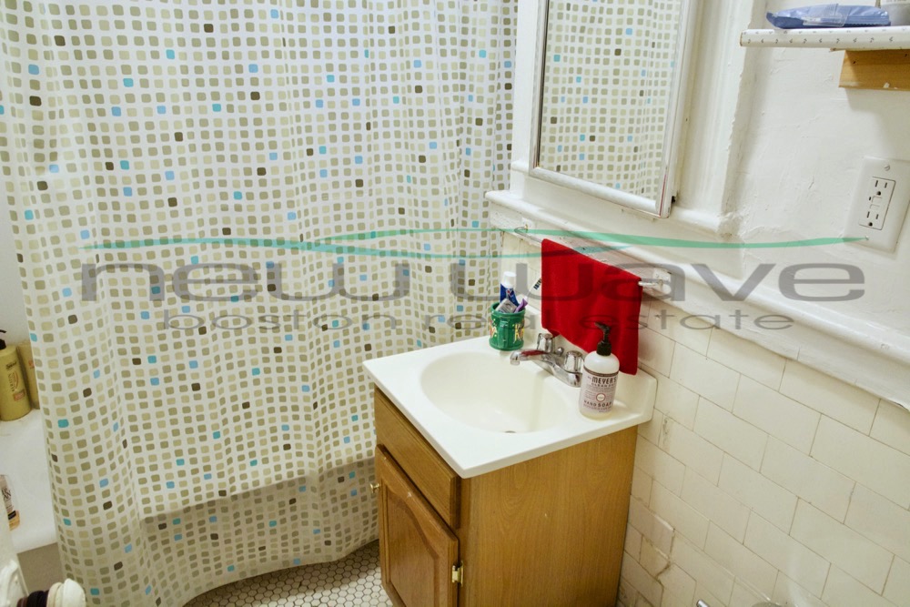 1191 Boylston St, Fenway