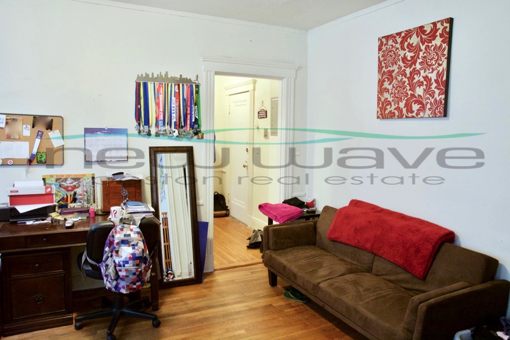 1191 Boylston St, Fenway