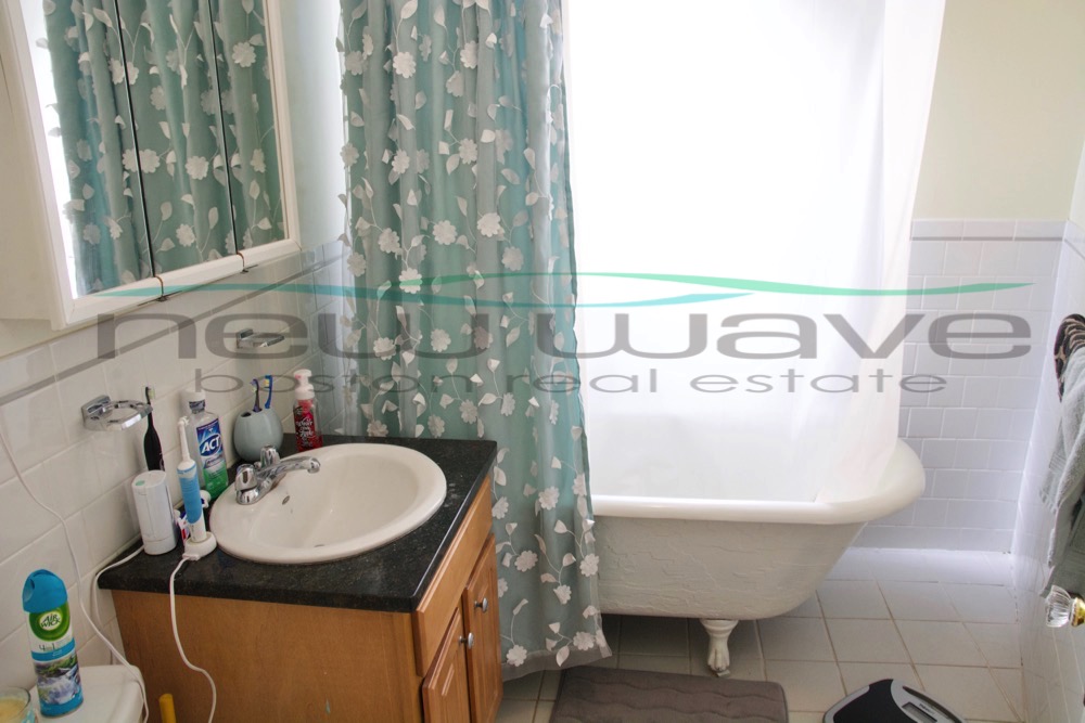 106 Queensberry St, Fenway