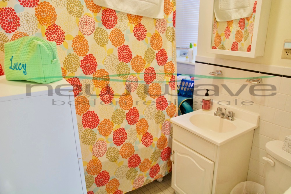 107 Queensberry St, Fenway