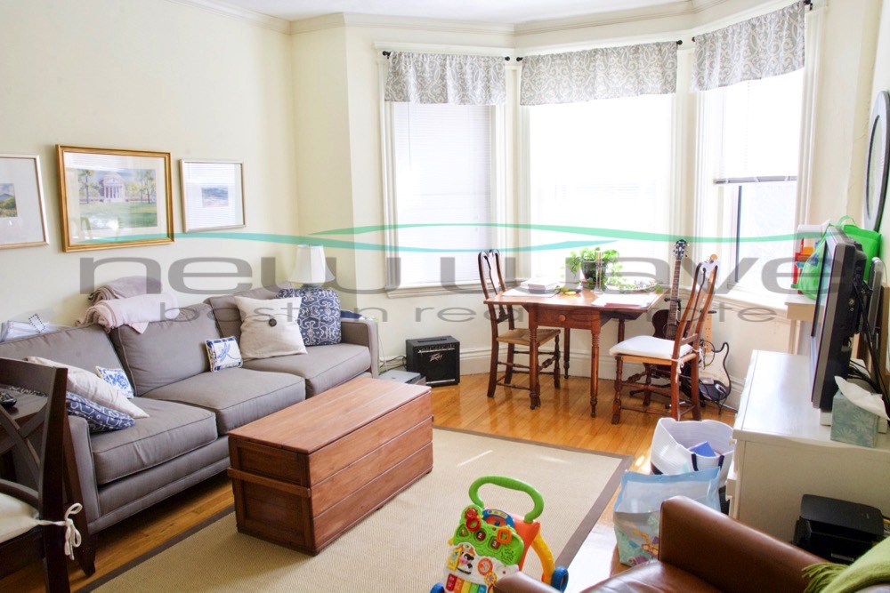 107 Queensberry St, Fenway