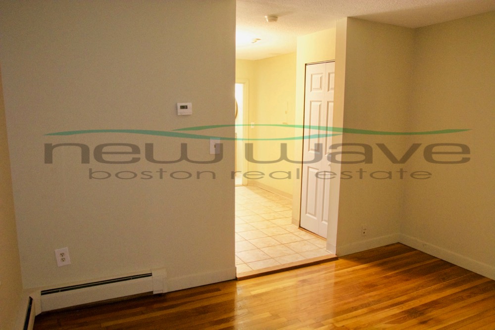 144 Saint Botolph St, Back Bay