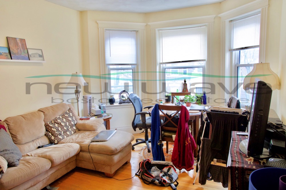 19 Queensberry St, Fenway