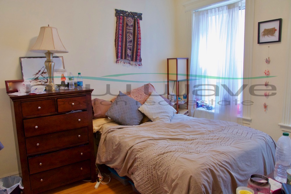 19 Queensberry St, Fenway