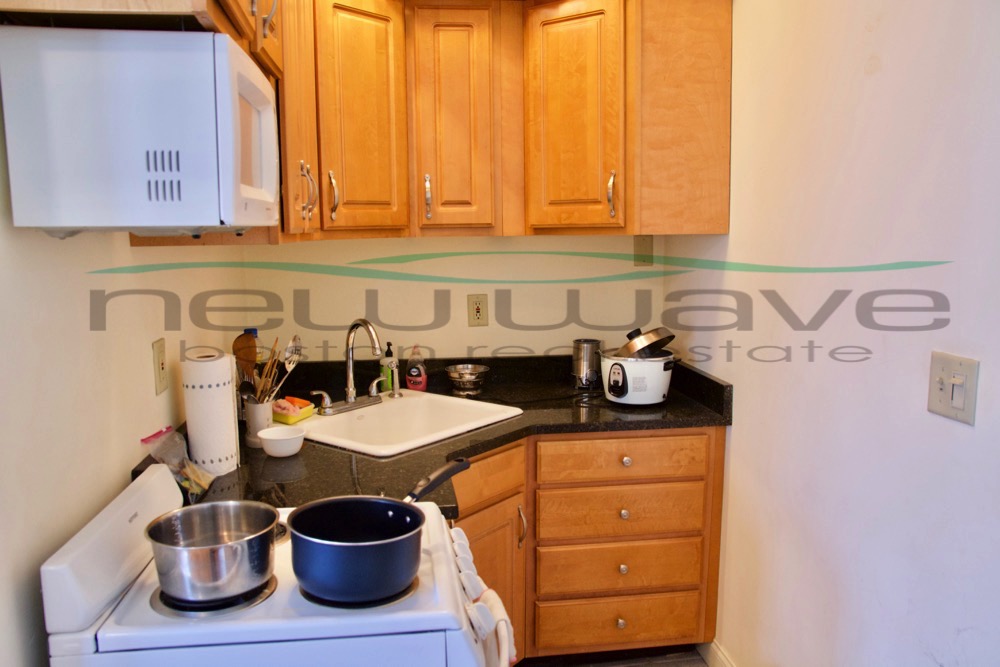 Studio bed, 1 bath apartment for rent at 61 Kilmarnock St Unit 7, Fenway — photo 5 of 7