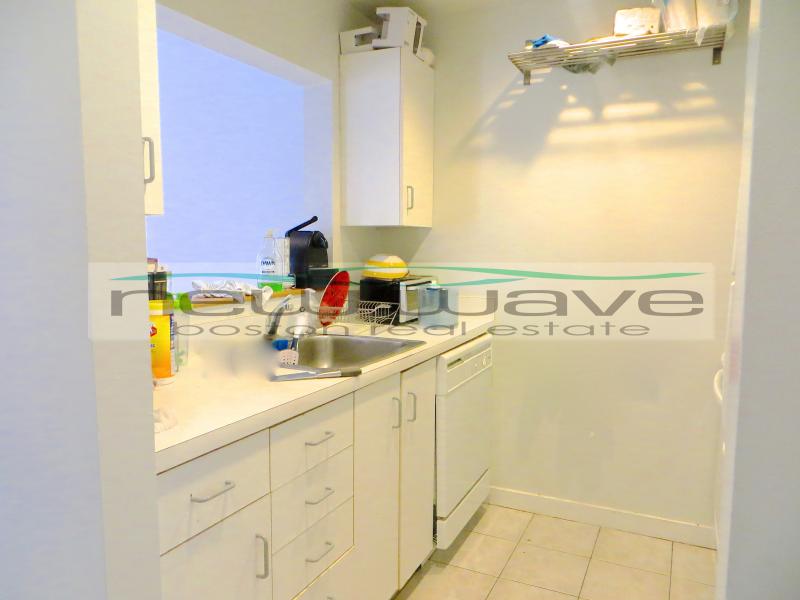 39 Saint Botolph St, Back Bay