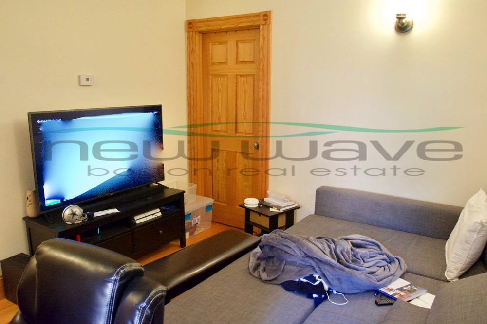 16 South Russell St, Beacon Hill