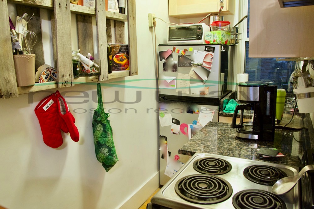 108 Myrtle St, Back Bay