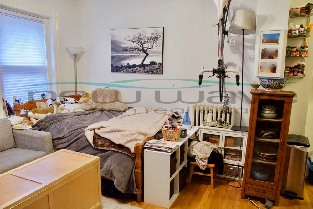 108 Myrtle St, Back Bay