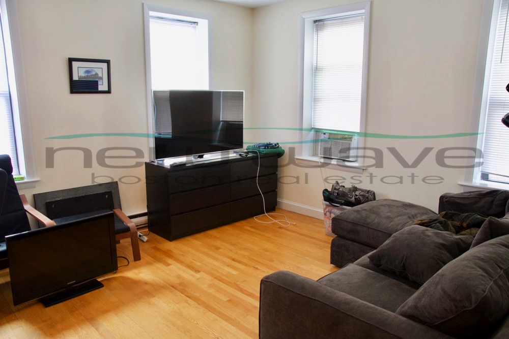 90 Saint Botolph St, Back Bay