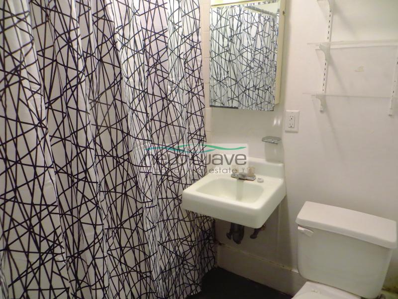 3 bed, 1 bath apartment for rent at 32 Worcester Sq Unit 2, South End — photo 7 of 9