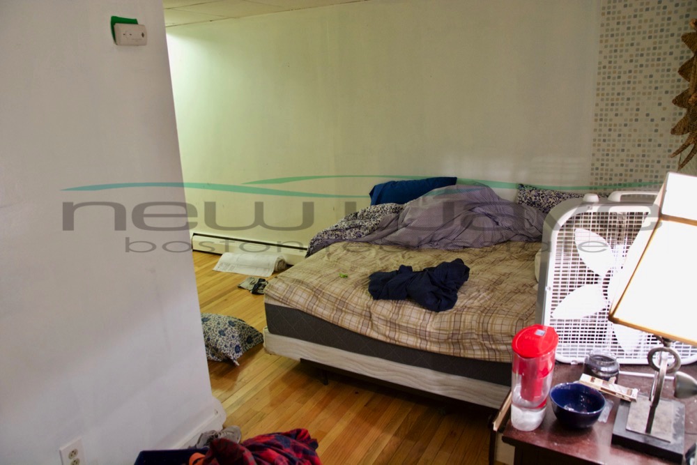 28 Cumberland St, Back Bay