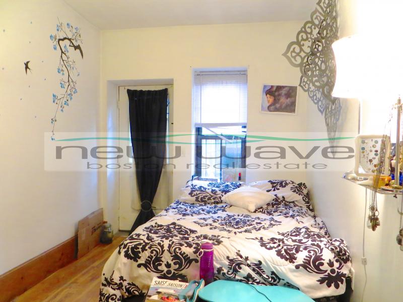 518 Massachusetts Ave, South End