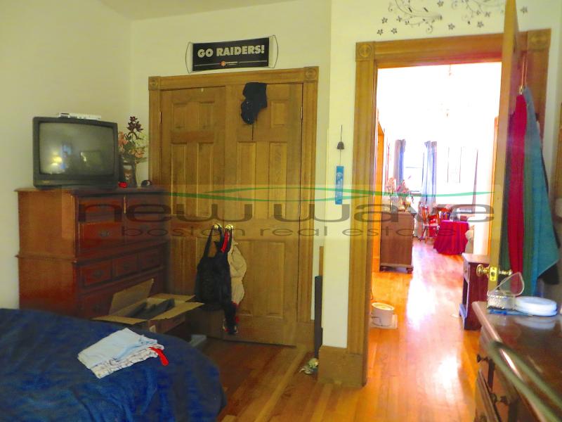 518 Massachusetts Ave, South End