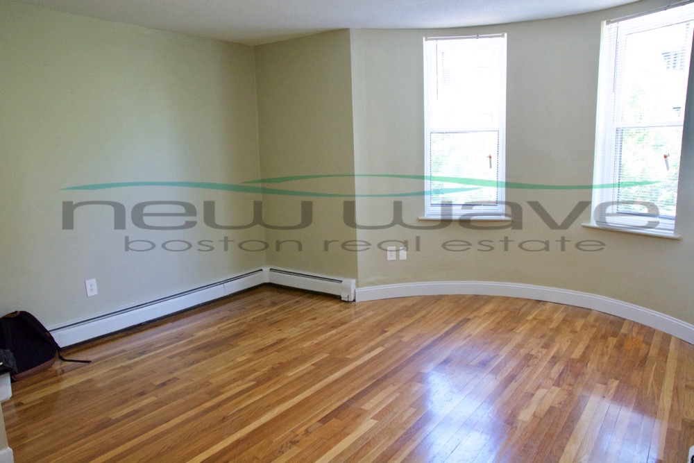 9 Blackwood St, Back Bay