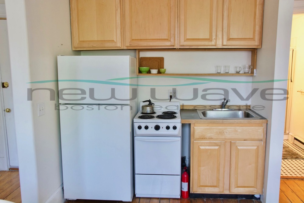 Studio bed, 1 bath apartment for rent at 16 Cumberland St Unit 6, Back Bay — photo 6 of 8