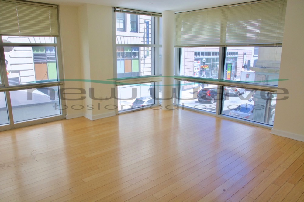 40 Boylston St, Downtown