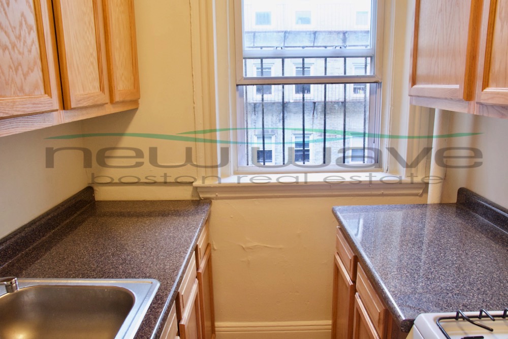 1191 Boylston St, Fenway