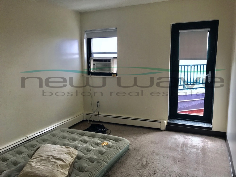 400 Massachusetts Ave, South End