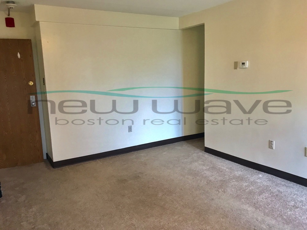 400 Massachusetts Ave, South End