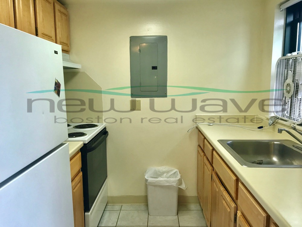 400 Massachusetts Ave, South End