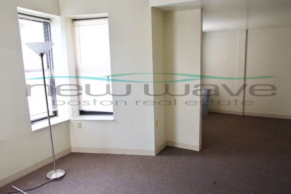 3 bed, 1.5 bath apartment for rent at 65 Westland Ave Unit 300, Fenway — photo 7 of 13