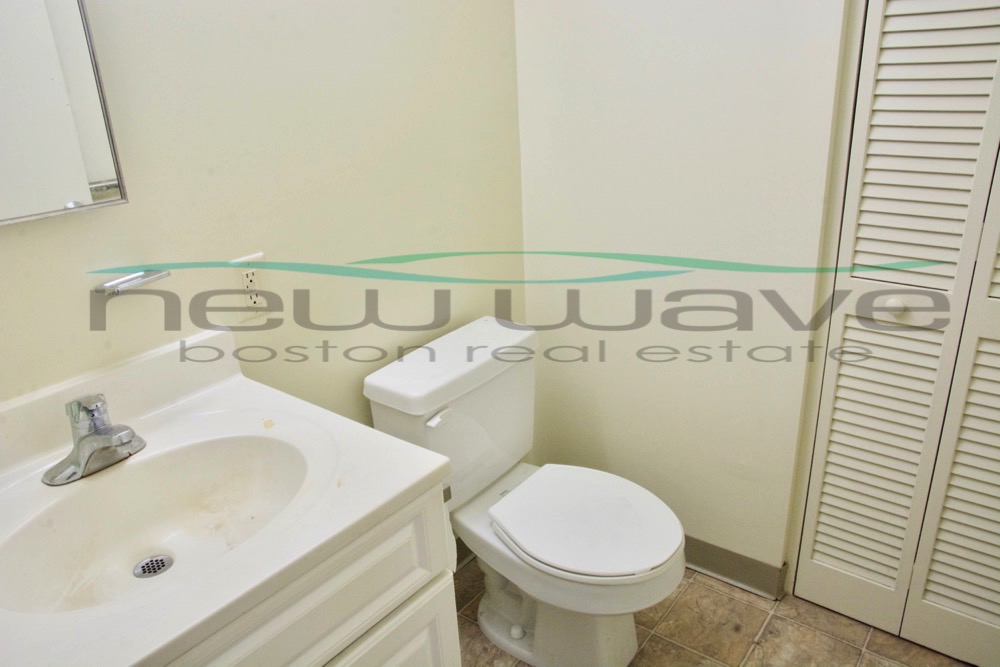 3 bed, 1.5 bath apartment for rent at 65 Westland Ave Unit 300, Fenway — photo 12 of 13