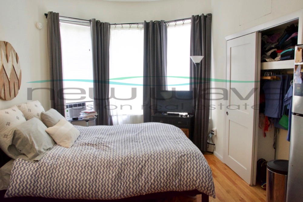 179 Saint Botolph St, South End