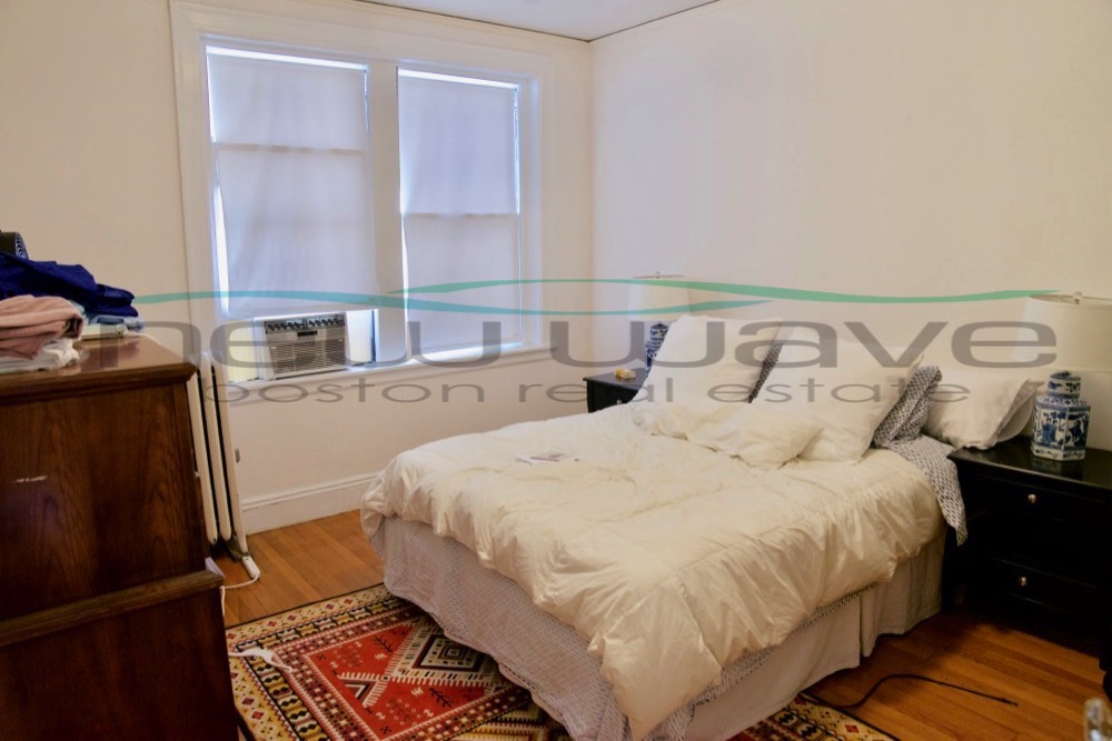 1 bed, 1 bath apartment for rent at 6 Marlborough St Unit 5, Back Bay — photo 4 of 7