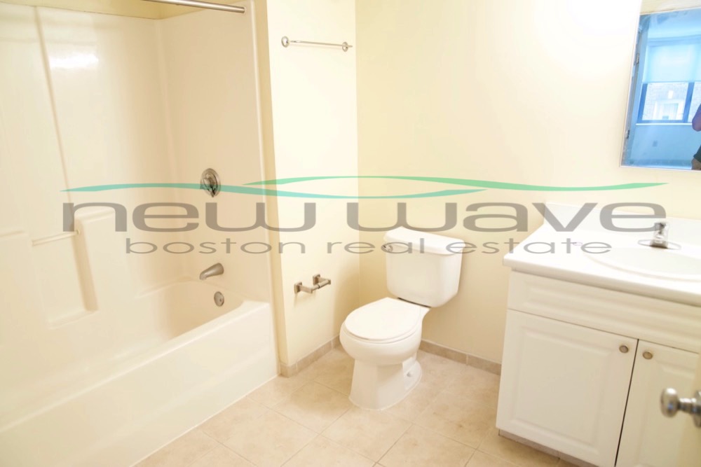 1 Nassau St, Chinatown