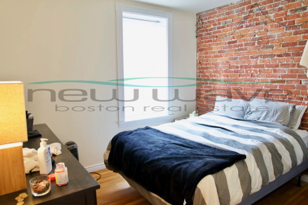 90 Saint Botolph St, Back Bay