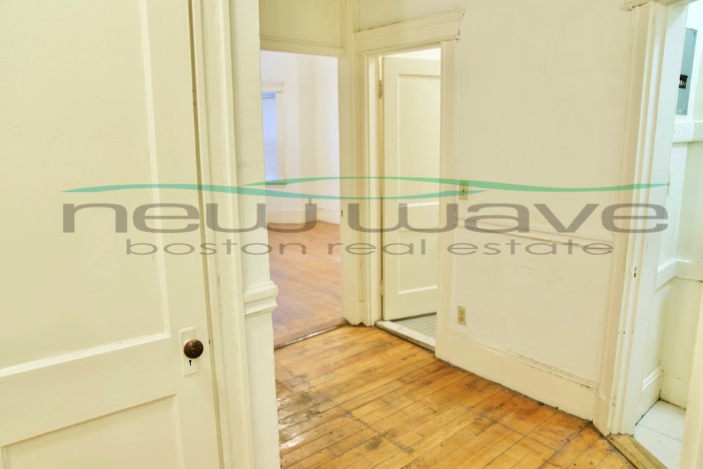 46 Westland Ave, Fenway