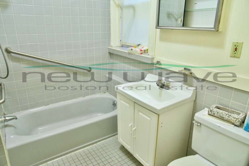 46 Westland Ave, Fenway