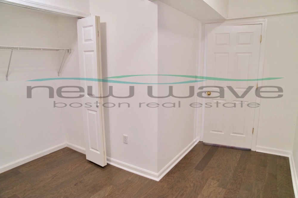 36 Queensberry St, Fenway